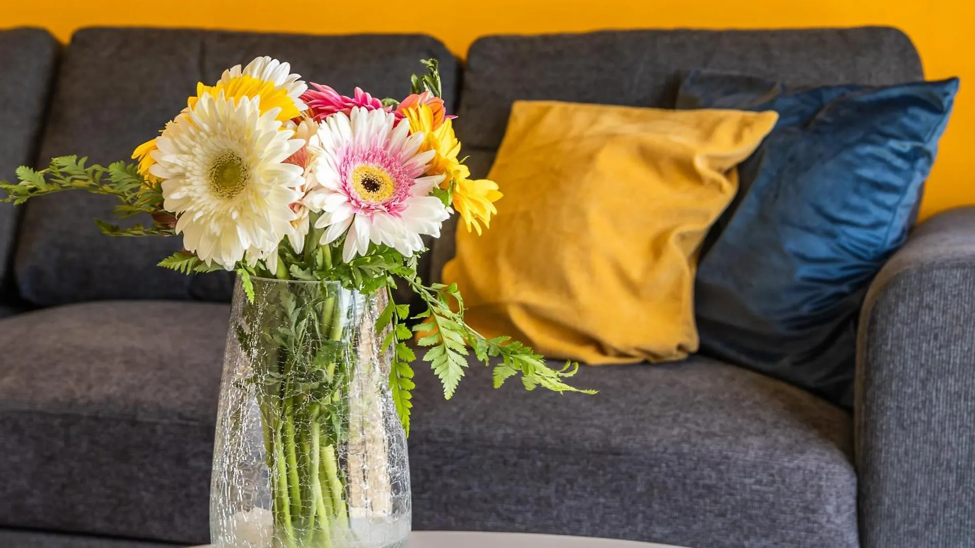 Sleek & Stylish 2Br Accommodation With Large Private Terrace - Close To Saint Julian'S & Tigne Shopping Mall Sliema Apartamento