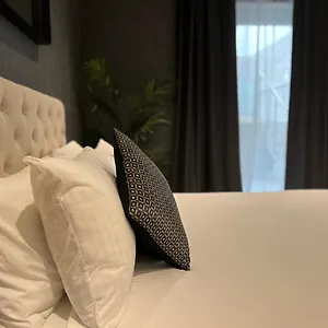 Apart-hotel Sliema Studios, Sliema